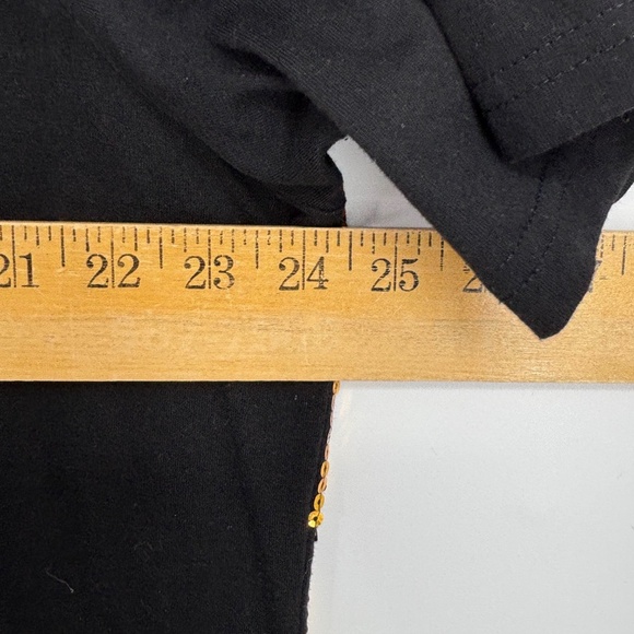 Denim 24/7 Womens Size 1X T-Shirt Black Gold Sequins Scoop Neck Short Sleeves - Picture 7 of 8